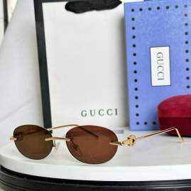 Picture of Gucci Sunglasses _SKUfw79477557fw